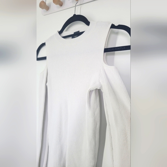 Long Sleeve Cold Shoulder Knit Sweater - Picture 2 of 2